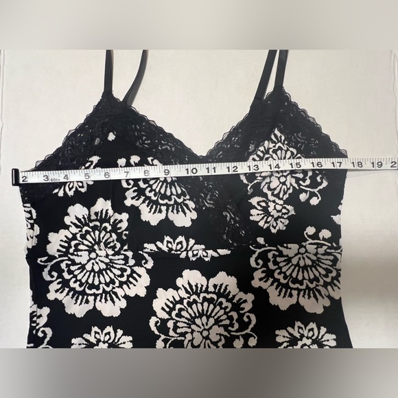 White House Black Market Floral Lace Trim Black and White Camisole - Picture 3 of 6
